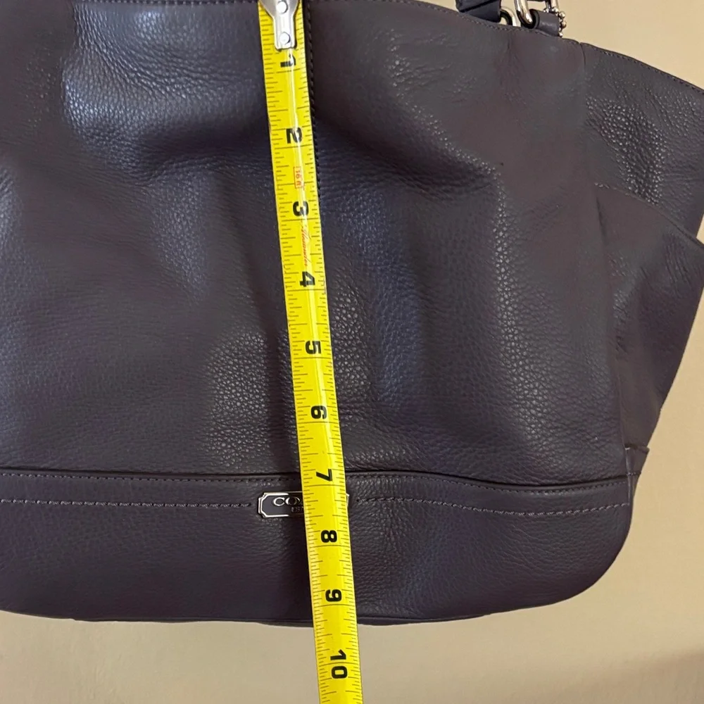 Coach Carrie Purple/Gray Leather Shoulder Bag. NWT - Picture 4 of 10